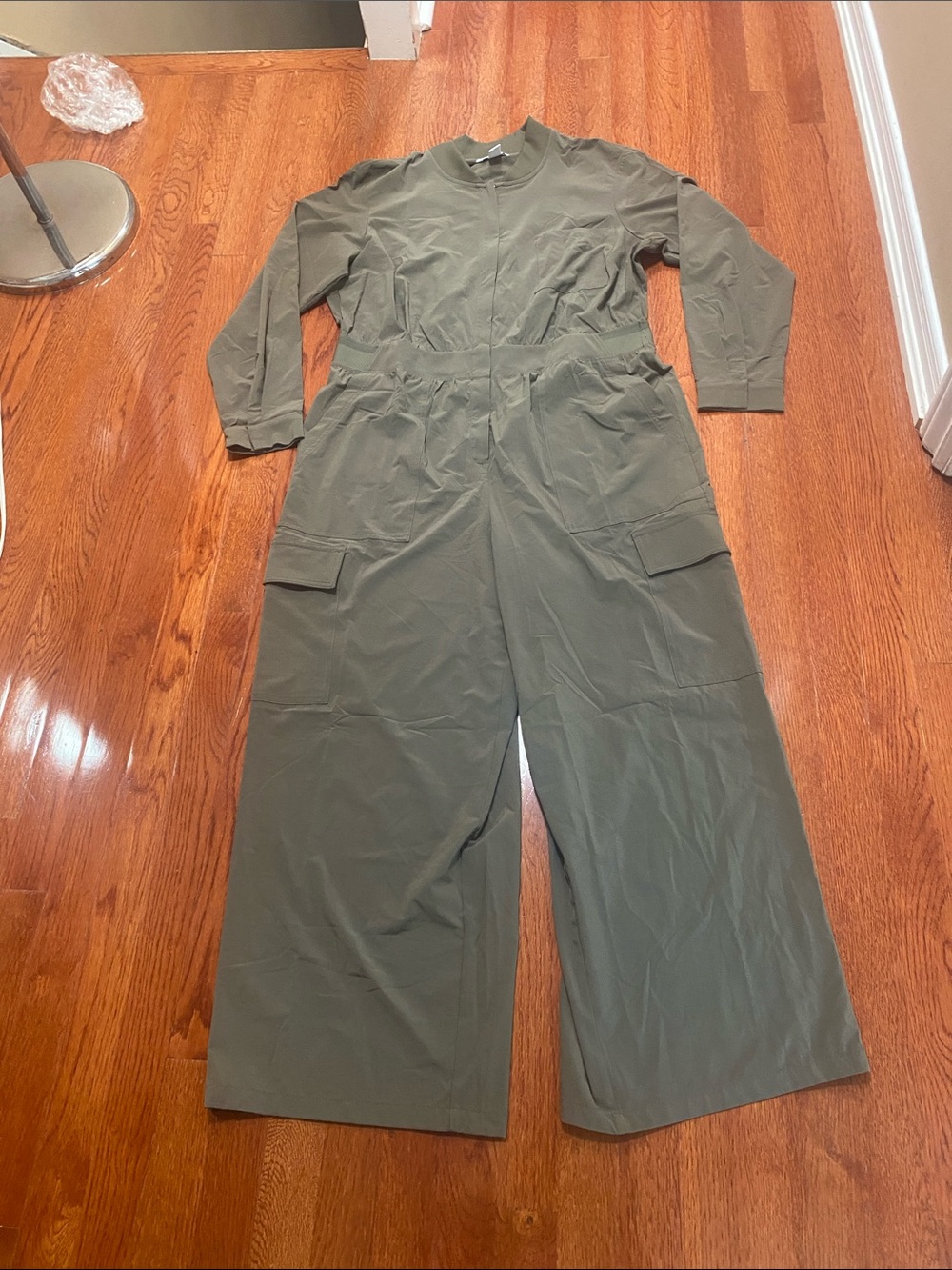 Athleta Women's Olive Utility Jumpsuit - Relaxed Wide-Leg